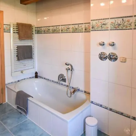Appartement Charmante Chiemgauwohnung *